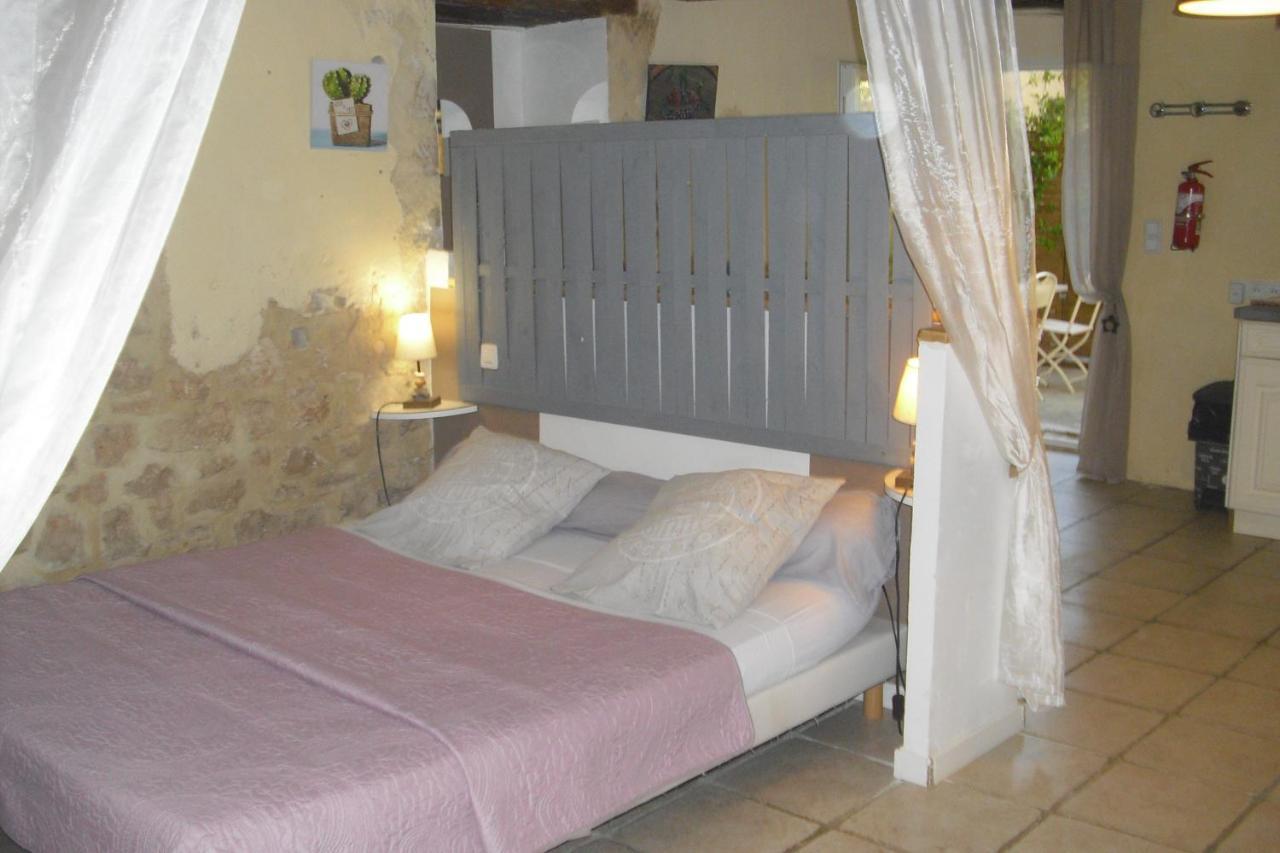 Ferienwohnung La Bergerie Lou Mas Li Pitchoun Gordes Exterior foto