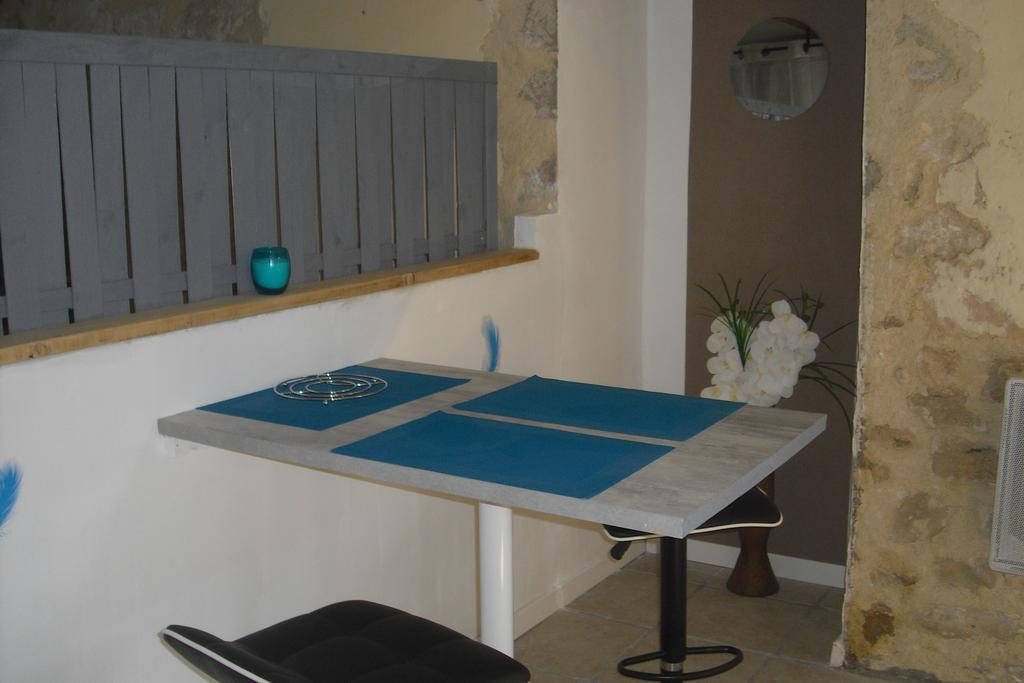 Ferienwohnung La Bergerie Lou Mas Li Pitchoun Gordes Exterior foto